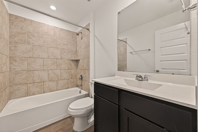 Building Photo - 4326 Blossom Vly Ln