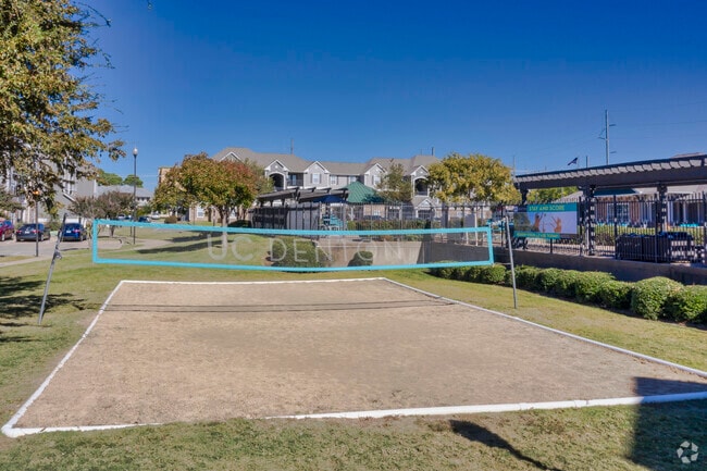 Sand Volleyball Court - Astoria