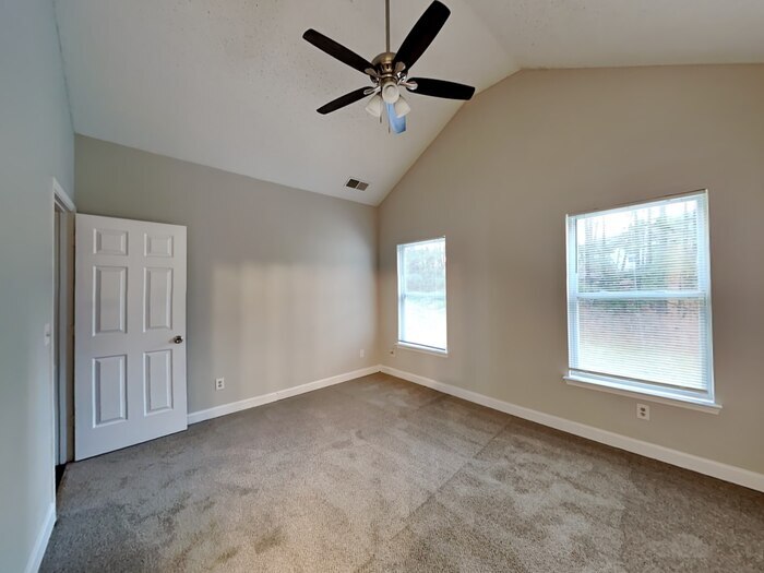 Building Photo - 360 Dressage Ct