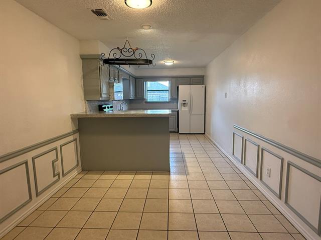 Building Photo - 3416 Lillie St