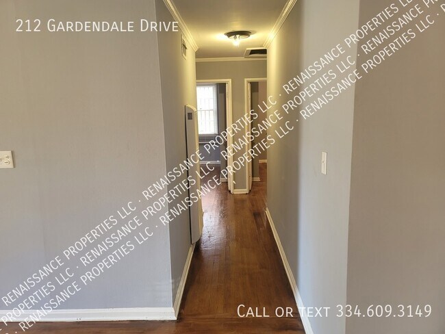 Building Photo - 212 Gardendale Dr