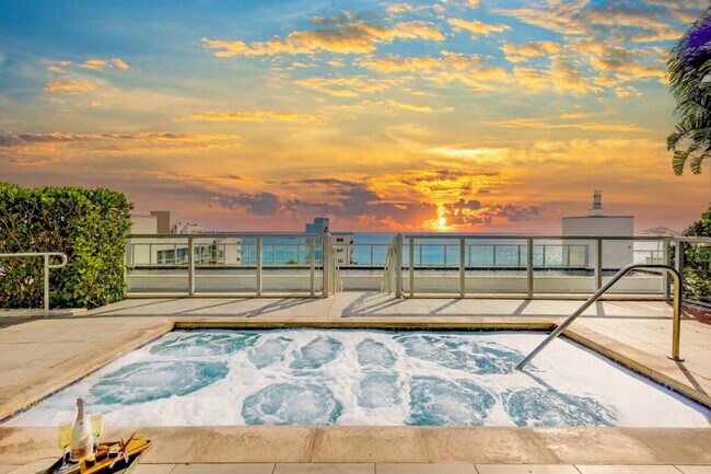 Building Photo - 111 N Ocean Dr