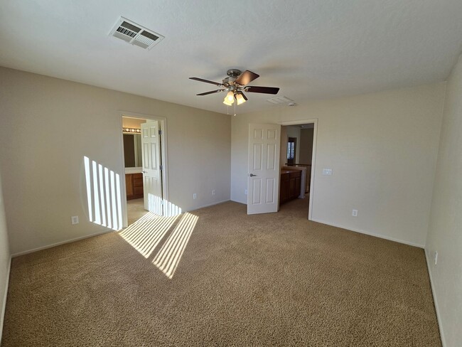 Building Photo - An Amazing 3 Bedroom, 2 Story Home in Silverstone Ranch.