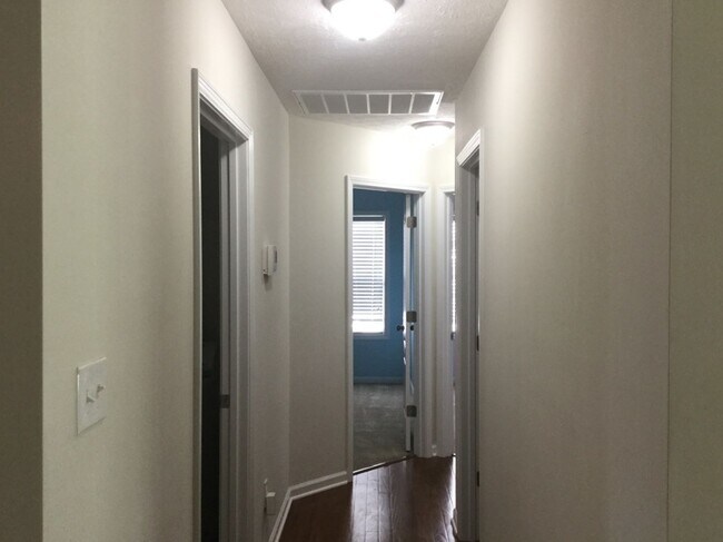 Building Photo - This beautiful home in New Bern