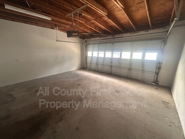 Building Photo - 2511 55th Ave N