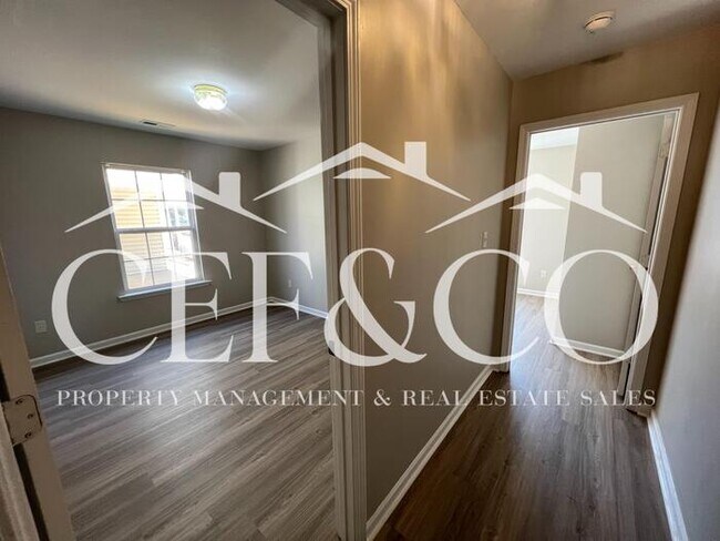 Building Photo - Lovely 3 bedroom 2.5 bath home located in Boiling Springs avaialable!