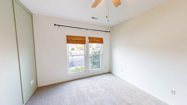 Building Photo - 3398 Fishinger Mill Dr