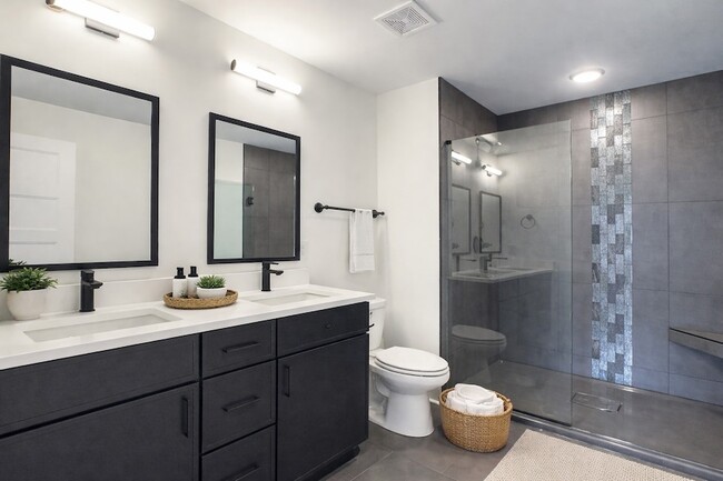 Building Photo - 6 Dutch Dr