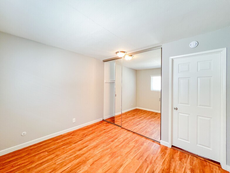 Building Photo - 4229 Dana Rd