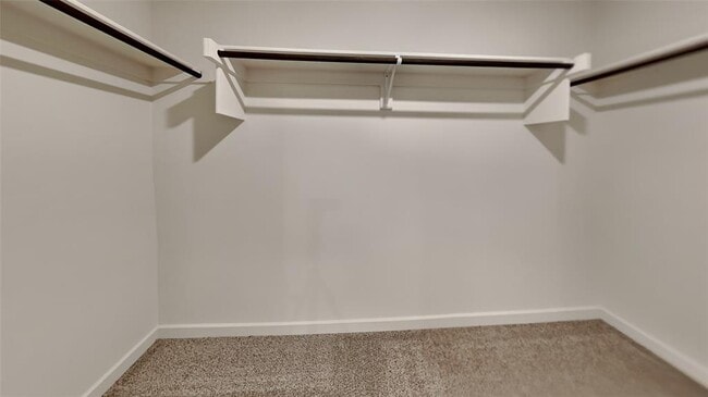 Building Photo - 2825 Otis Ln