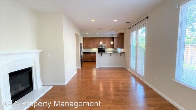Building Photo - 4 br, 2.5 bath House - 3946 Hidden Grove Ln.