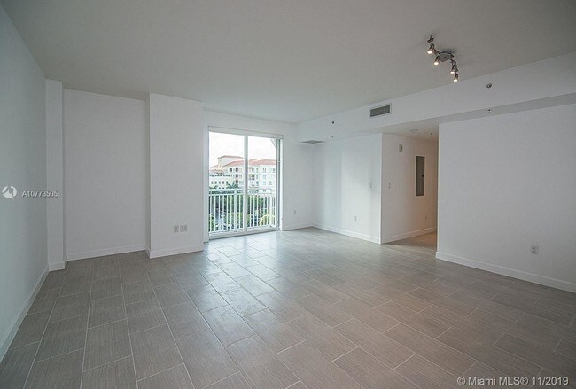 Building Photo - 7280-7289 SW 89th St