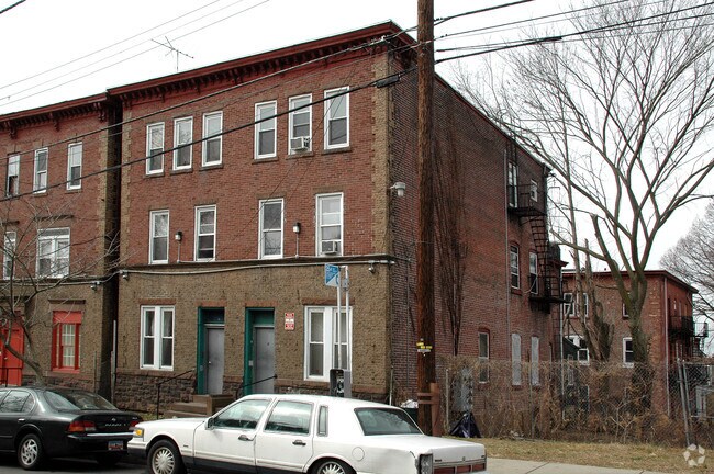 Building Photo - 43-45 Prospect St