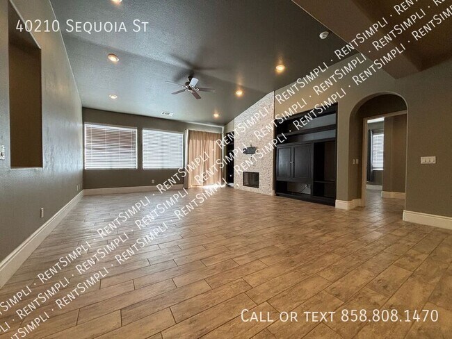 Building Photo - 40210 Sequoia St