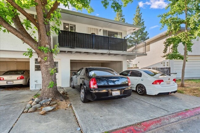 Building Photo - 4718 Hayford Way