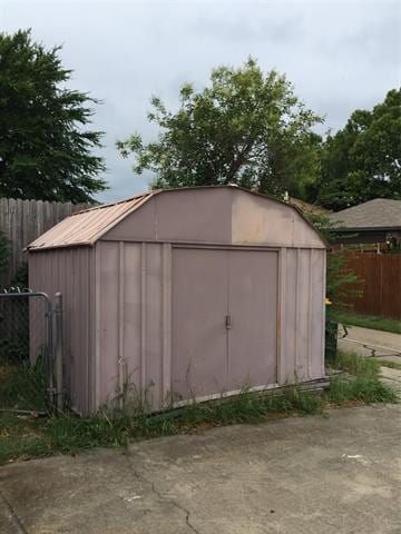 Building Photo - 983 Mauve Dr