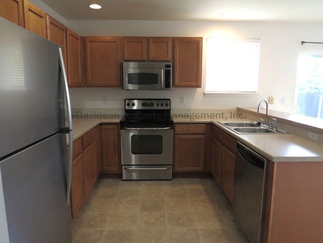 Building Photo - Charming 3 Bedroom House in Stetson Hills