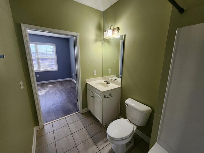 Building Photo - 302 Kiskadee Loop