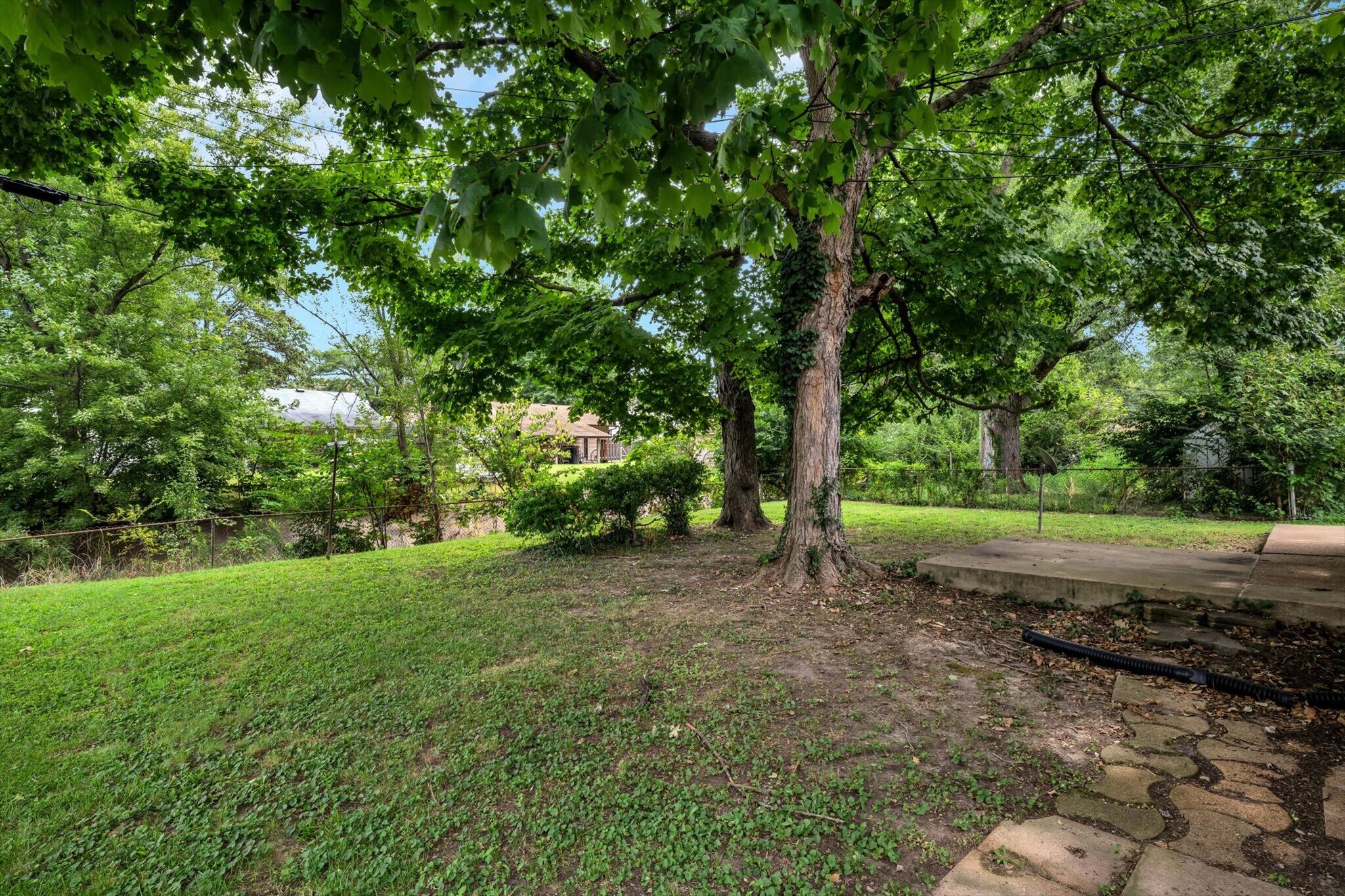 Building Photo - 765 Daniel Boone dr