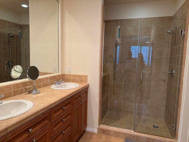 Building Photo - 4155 Via Mattina