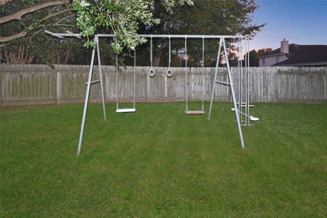 Building Photo - 21614 Brookchase Loop