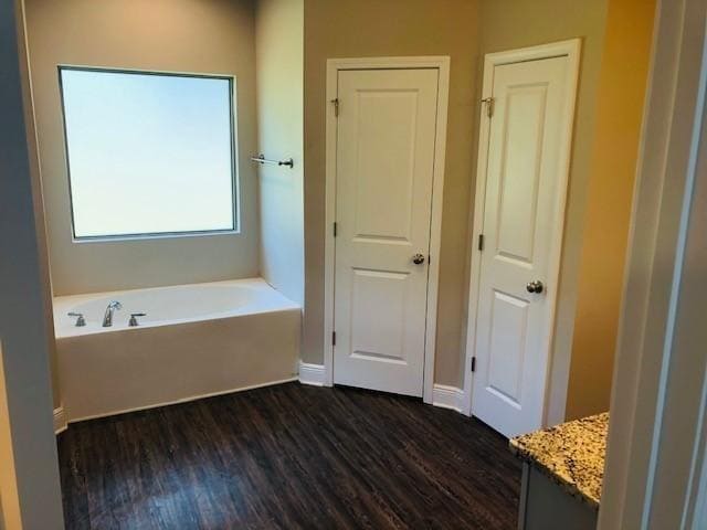 Building Photo - 7355 School House Ln