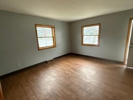 Building Photo - 103 E Seneca St