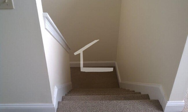 Building Photo - Brainerd Condo