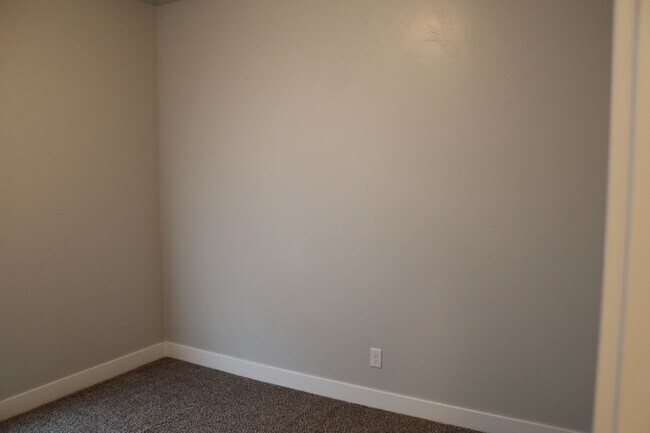 Building Photo - Beautiful Condo in Vineyard