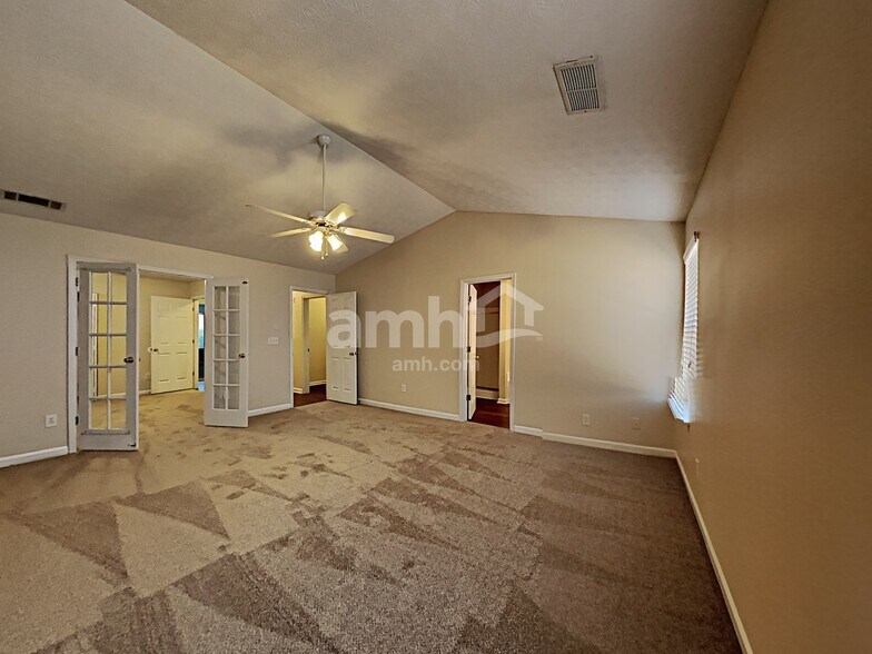 Building Photo - 536 Sydney Walk Ln