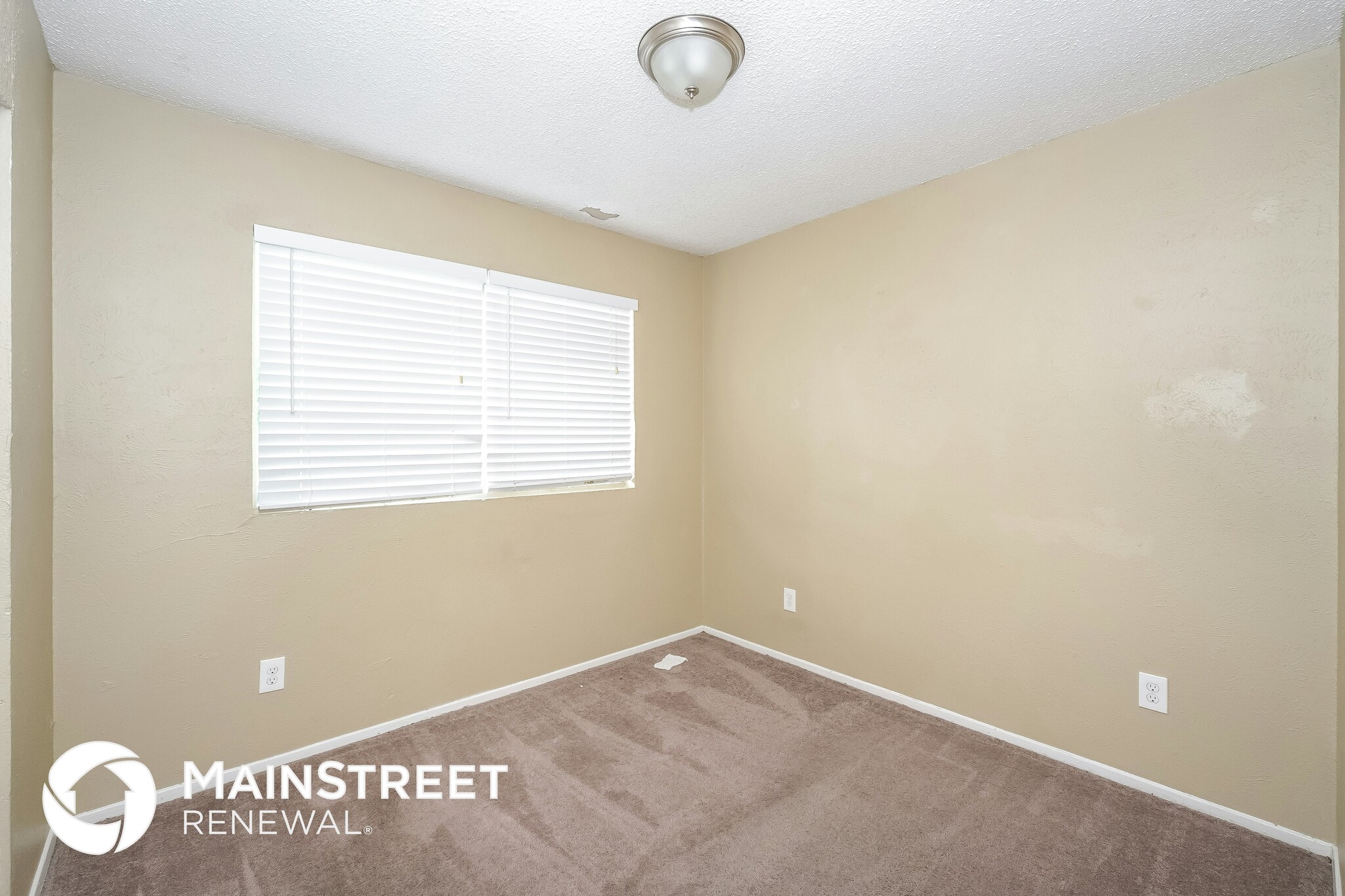 Building Photo - 7305 Shadow Bend Dr