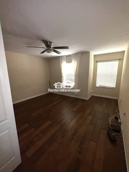 Building Photo - 10943 Keys Gate Dr