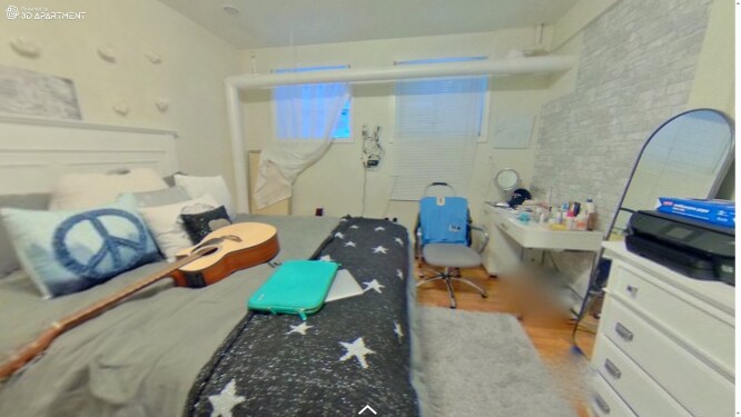 Building Photo - 16 Euston St