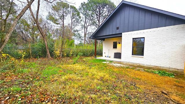 Building Photo - 1700 Kendolph Dr