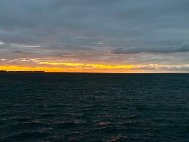 Building Photo - 280 Endicott Ave