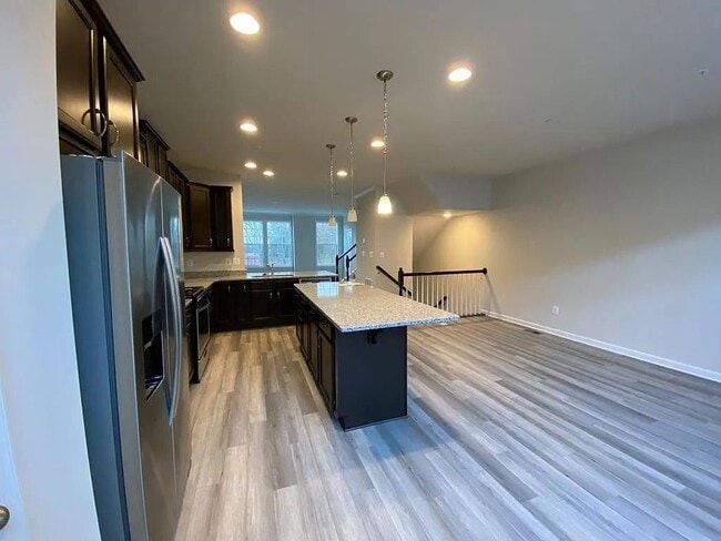 Building Photo - 3003 Osprey Way