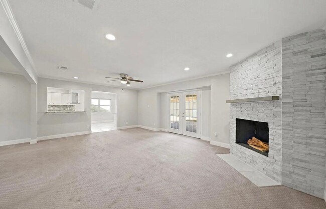 Building Photo - 5714 N Braeswood Blvd