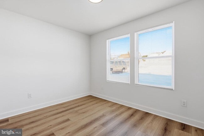 Building Photo - 29 Rocky Pool Ln