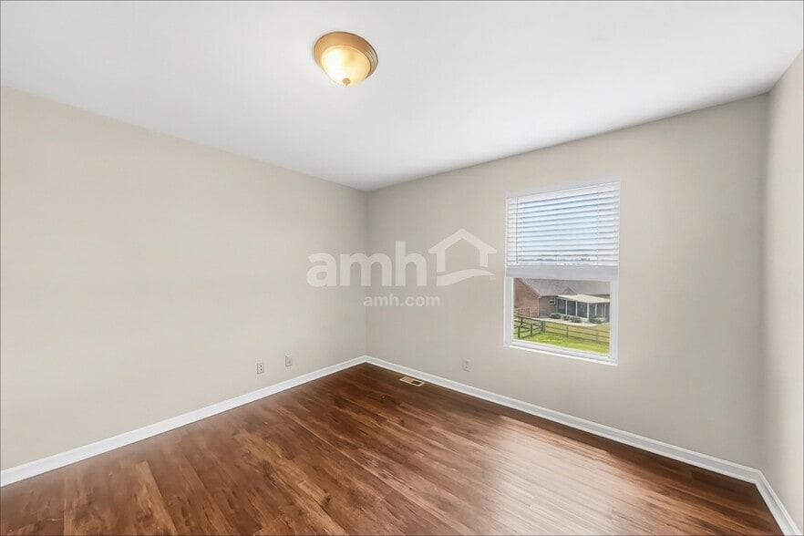 Building Photo - 10529 Williamswoods Dr