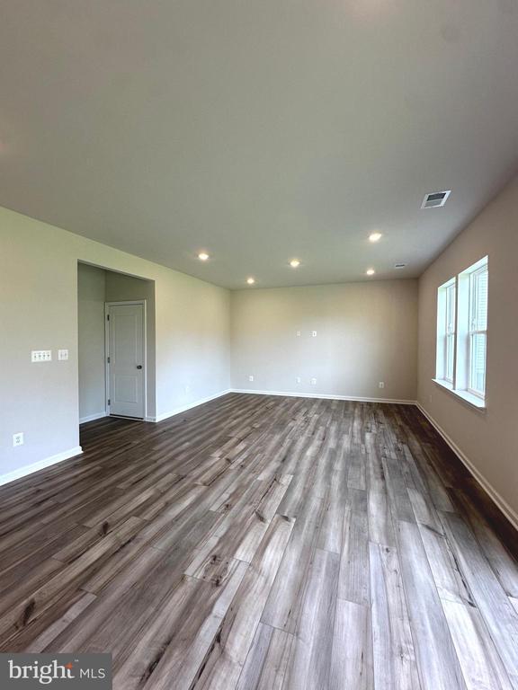 Building Photo - 26 Trout Lily Dr