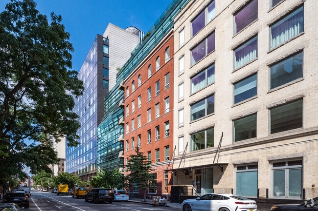 Building Photo - 491-497 Greenwich St