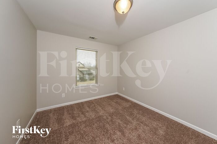 Building Photo - 12674 Browne Way