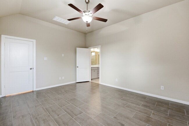 Building Photo - 24227 Tallgrass Mdw Trl