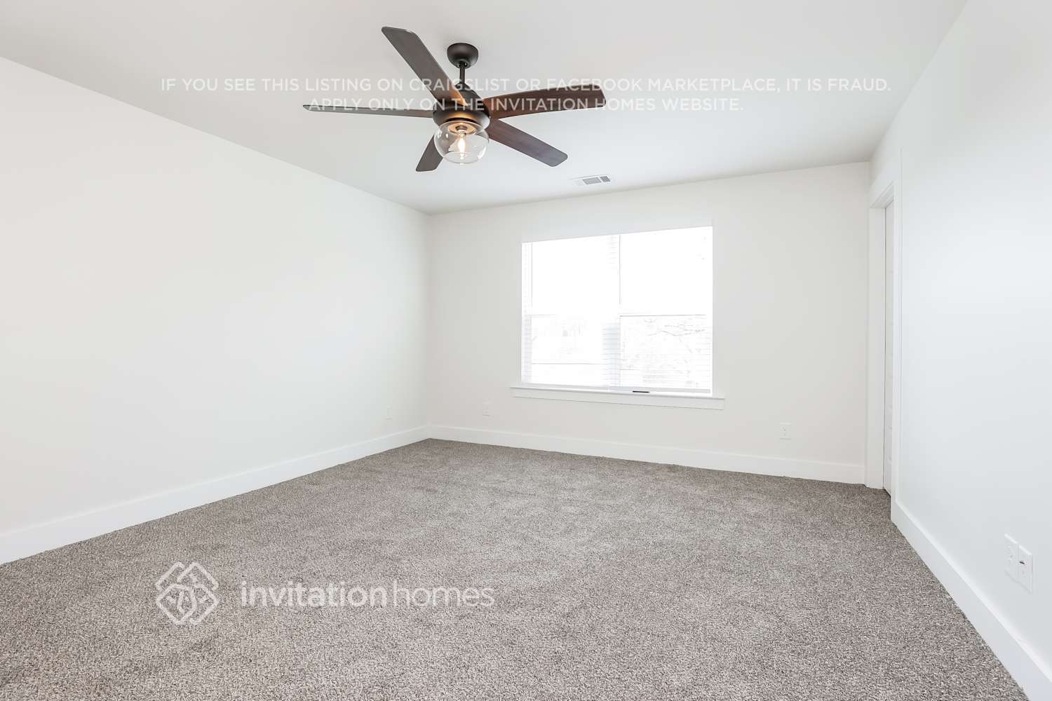 Building Photo - 1346 Sula Dr