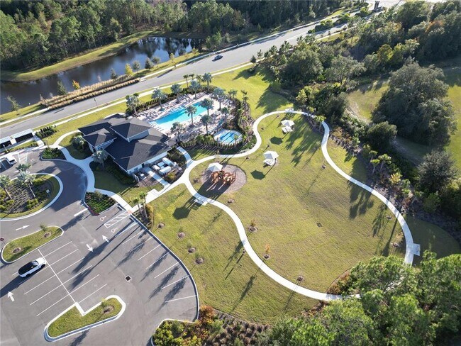 Building Photo - 3262 Sanctuary Dr