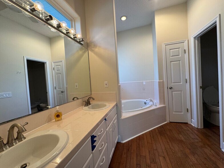 Building Photo - 125 Turtle Bay Ln