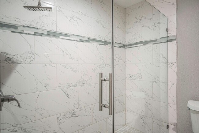 Building Photo - Updated 4 bedroom, 3 bath, single story house on a 20500 sq ft lot in Roman Forest!! Upgrades inc...