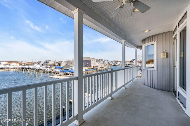 Building Photo - 3110 Windsor Ave