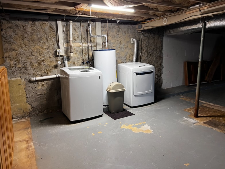 Building Photo - 157 N Redtown Rd