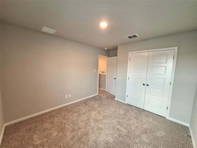 Building Photo - 104 Gunner Rd